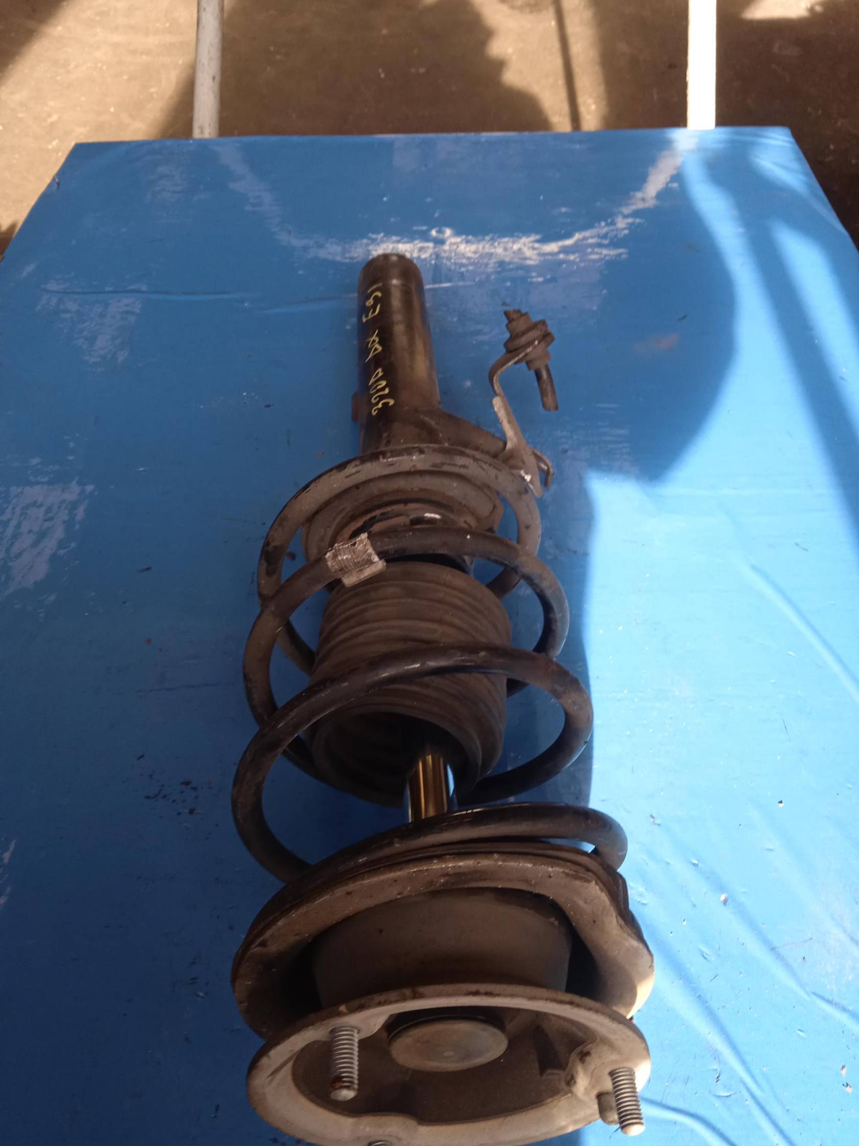 Ammortizzatore ant. dx.